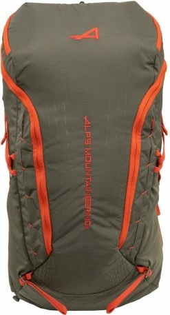 ALPS Mountaineering Canyon 30 Pack -Camp & Hike Deals Shop 056b6730 0bf6 49ed 9994 062a655a1801