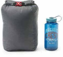 Mountain Equipment Glacier 700 Sleeping Bag - Women's -Camp & Hike Deals Shop 53455d22 cb5e 45ac 8ce7 55032182ebb1