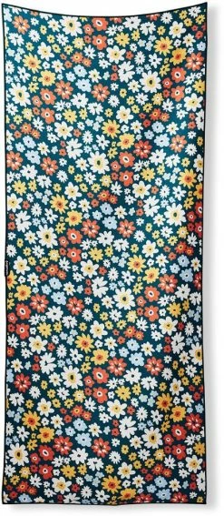 Nomadix Original Towel -Camp & Hike Deals Shop 7eb645fc d92b 4eb4 9c0d 5fe151c8b663