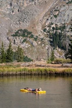 Kelty Galactic Air - Regular -Camp & Hike Deals Shop f60a9afb 668c 4746 aac4 b86f3e7f34e6